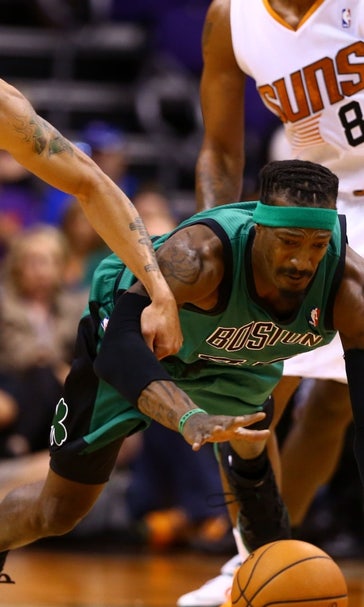 Balanced Suns edge Celtics